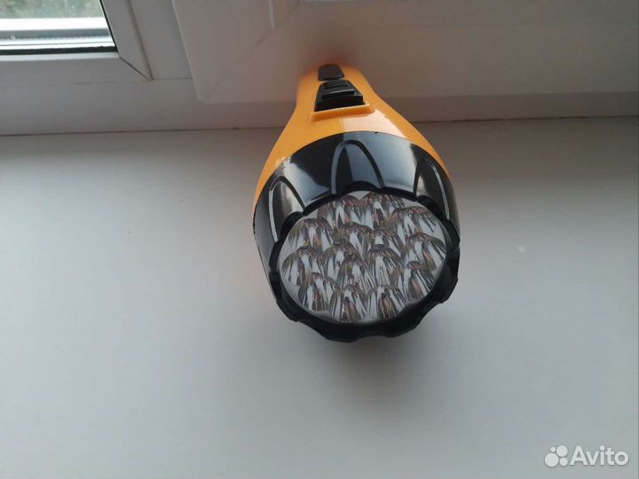 Светодиодный прожектор аккумуляторный