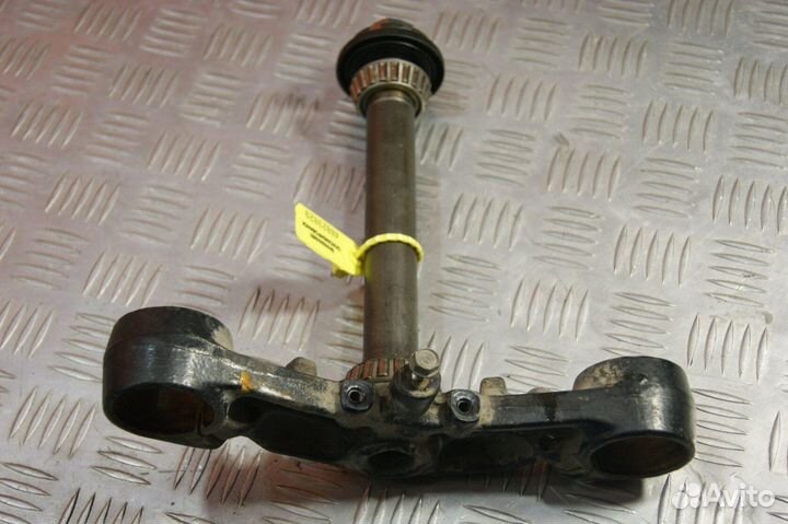 Траверса нижняя Kawasaki ZRX400