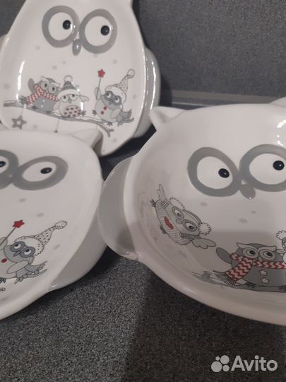 Керамический набор посуды. 3 блюда и кувшин