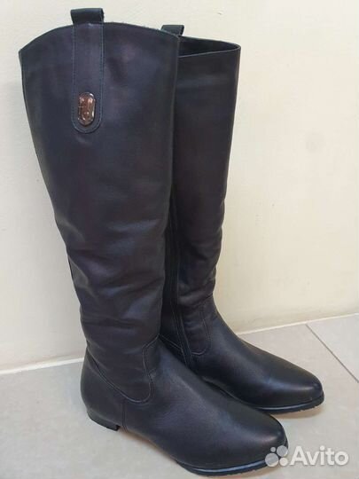 Сапоги жен. демис-е, зимние нат.кожа,нат. мех б/у