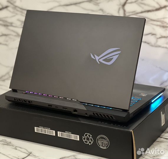 Asus ROG strix G17 R7 4800/ RTX 3050 Ti/ 16GB/512
