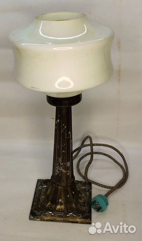 Настольная лампа *