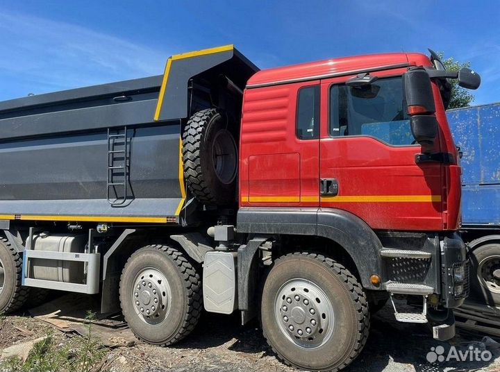 SITRAK ZZ3316V306ME, 2023