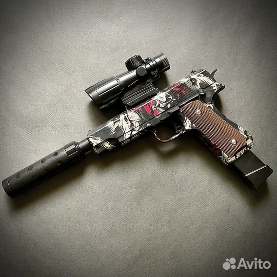 Игрушечный пистолет автомат на орбизах красный