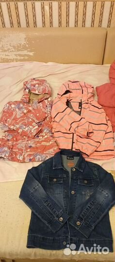 Курточки для девочек 110-122