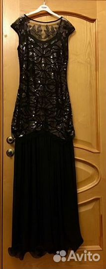 Шикарное длинное нарядное платье (новое)