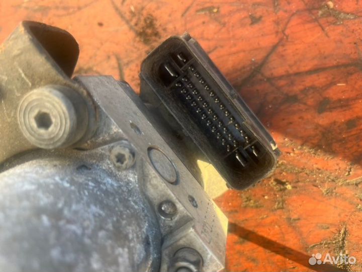 Блок abs Hyundai Solaris 2010-2017