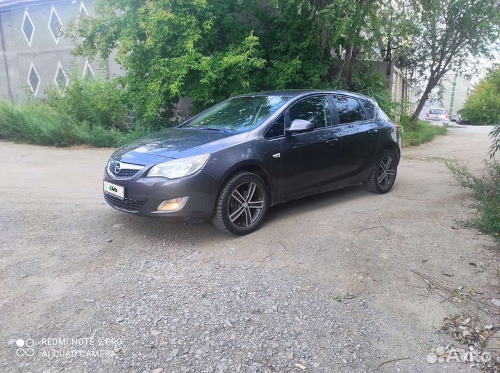 Opel Astra 1.4 МТ, 2012, 195 000 км