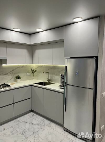 Кухня до потолка на заказ