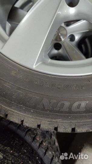 Dunlop Winter Maxx WM01 215/60 R16