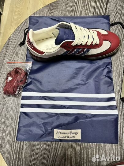 Adidas Samba notitle red