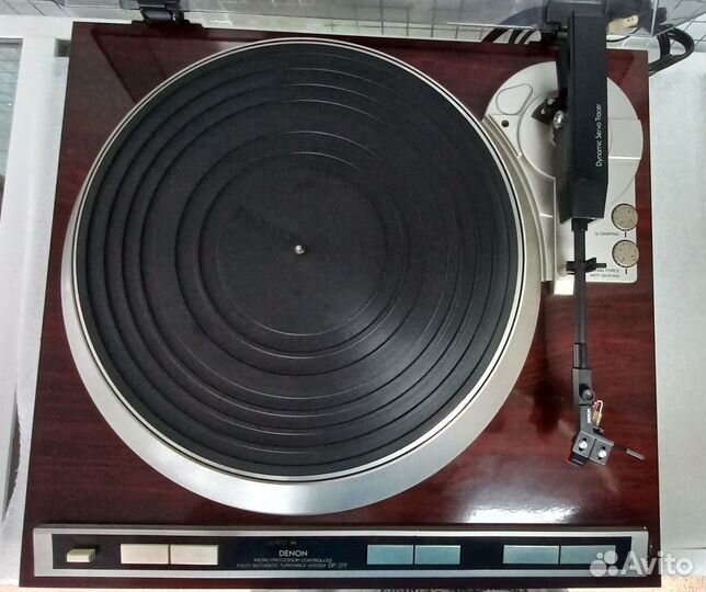 Проигрыватель винила Denon DP 37F