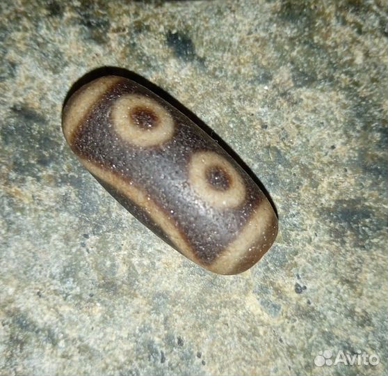 Старая Бусина Дзи 3-глаза. Деньги