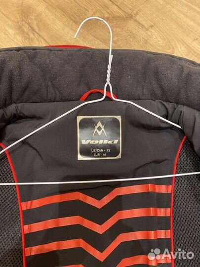 Горнолыжная куртка мужская volki