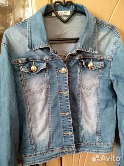 Куртка джинсовая