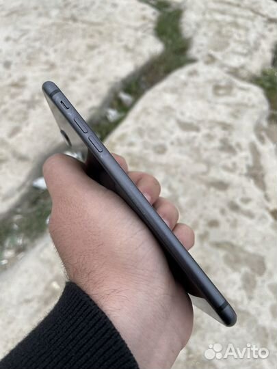 iPhone 8 Plus, 128 ГБ