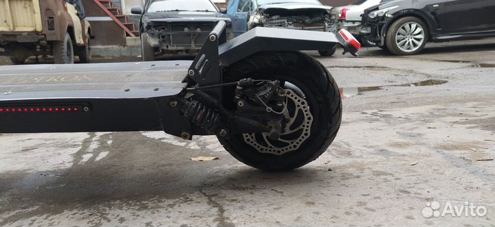 Электросамокат Ultron t103 1200w V3