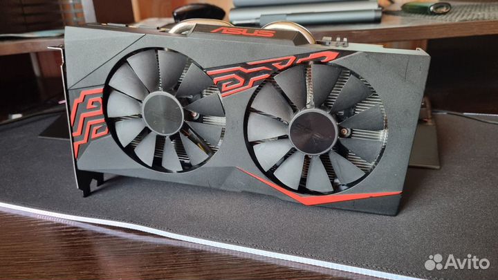 Видеокарта GTX 1070 8Gb