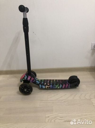 Самокат детский 3 колесный