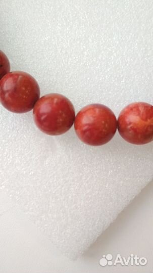 Бусы коралл