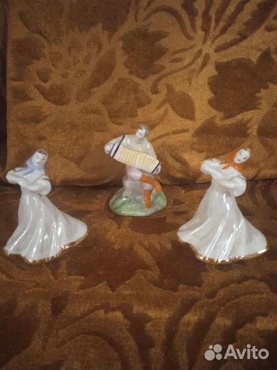 Фигурки фарфоровые Советского времени