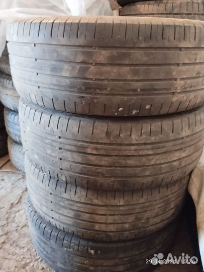 Continental ComfortContact - 1 215/60 R16