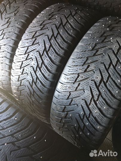 Nokian Tyres Hakkapeliitta 8 SUV 255/45 R20