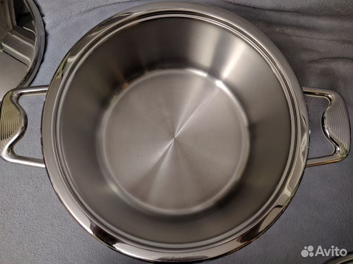 Кастрюля Zepter 5.5литра,24диаметр + индукция