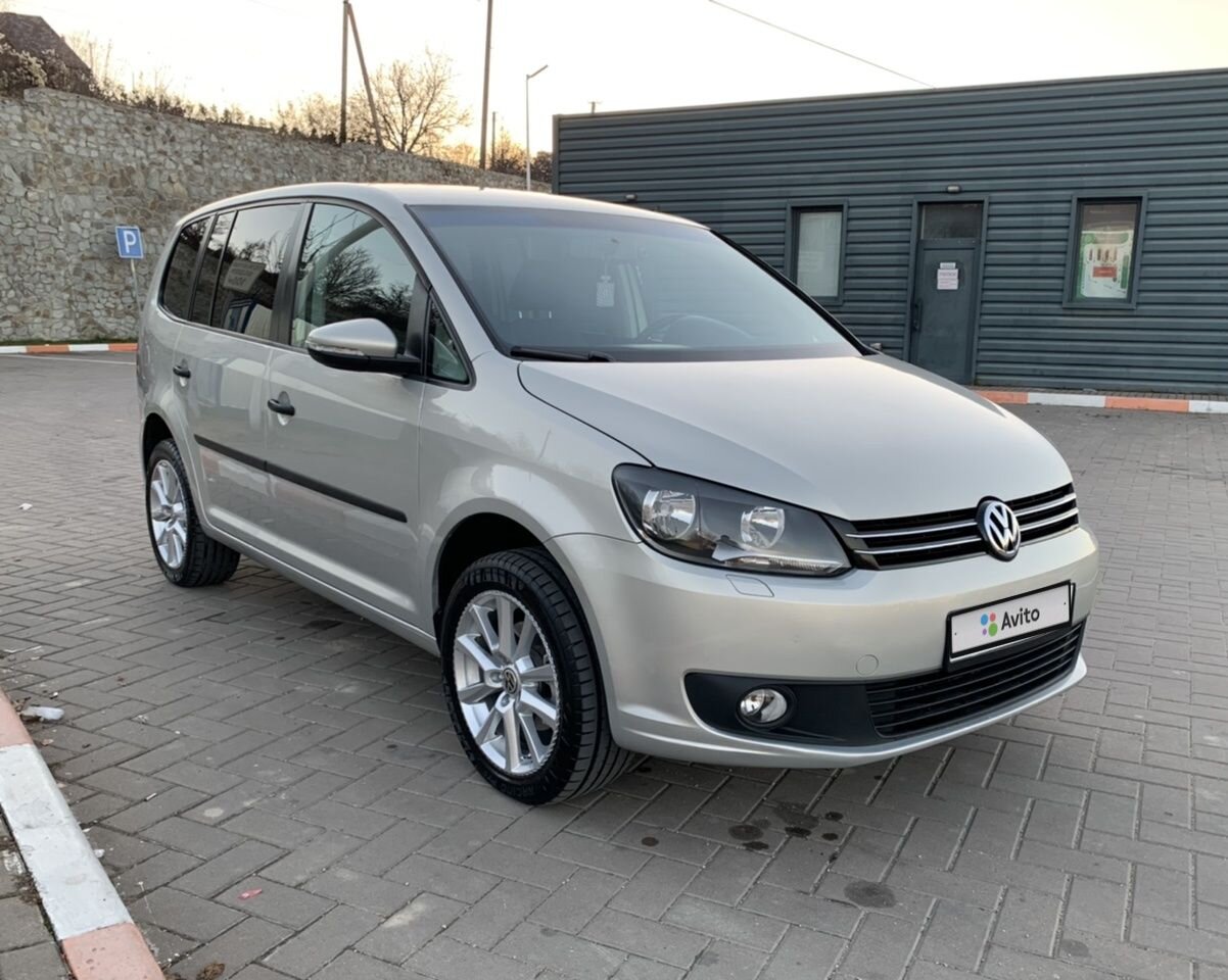 Volkswagen Touran: фото владельца