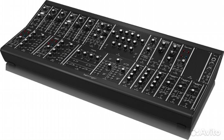 Модульный синтезатор Behringer system 35