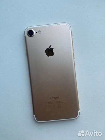 iPhone 7, 32 ГБ