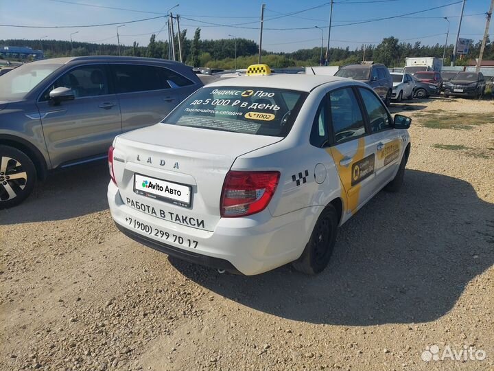 LADA Granta 1.6 МТ, 2022, 35 000 км