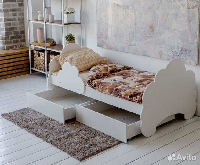 Детская кровать от 3 лет с бортиками