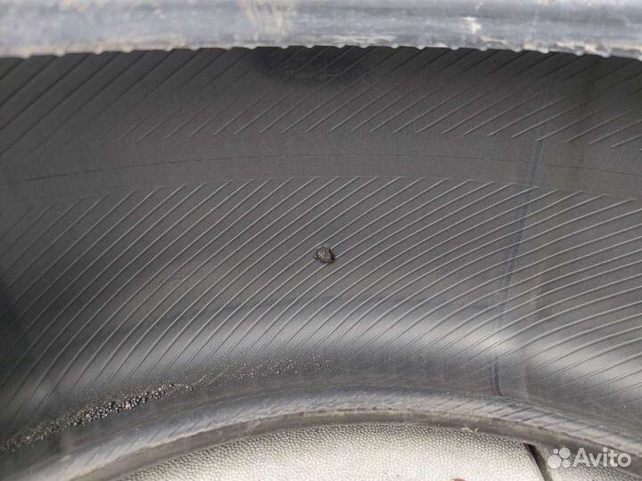 Yokohama Parada Spec-X 235/55 R19 101