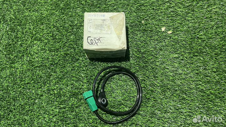 Датчик детонации Audi A6 4A2 VW Golf 154 оригинал