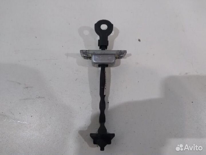 Ограничитель двери задний правый Mazda 3 BL