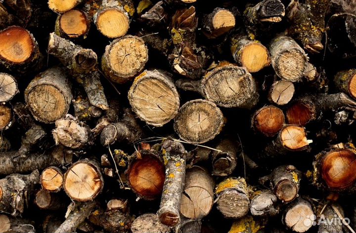 Дрова рядом