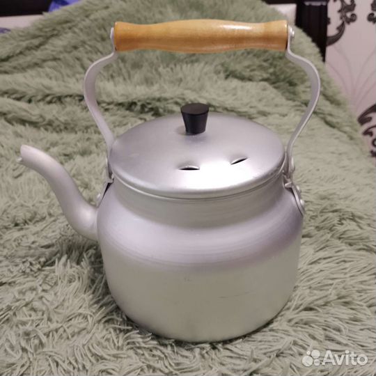Новый чайник алюминиевый СССР. Объем 3литра