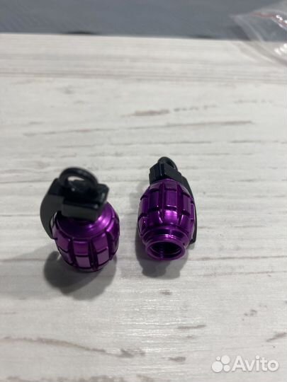 Колпачки на нипель велосипеда