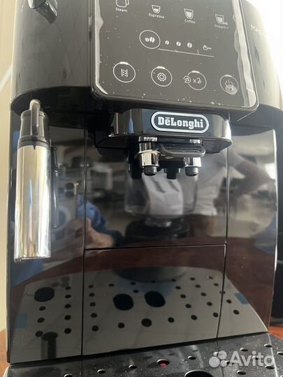 Кофемашина delonghi новая