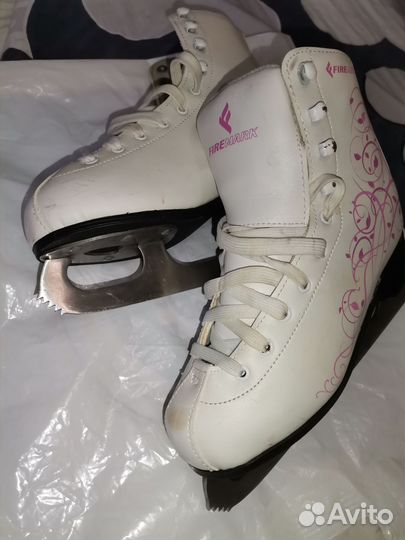 Коньки фигурные 36 размер