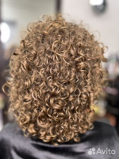 Био завивка волос, прикорневой объем, афро кудри
