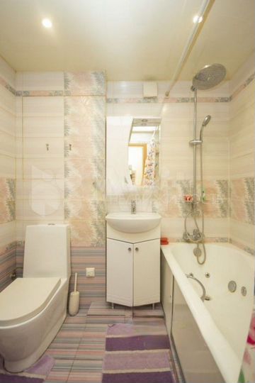 4-к. квартира, 61,1 м², 2/5 эт.