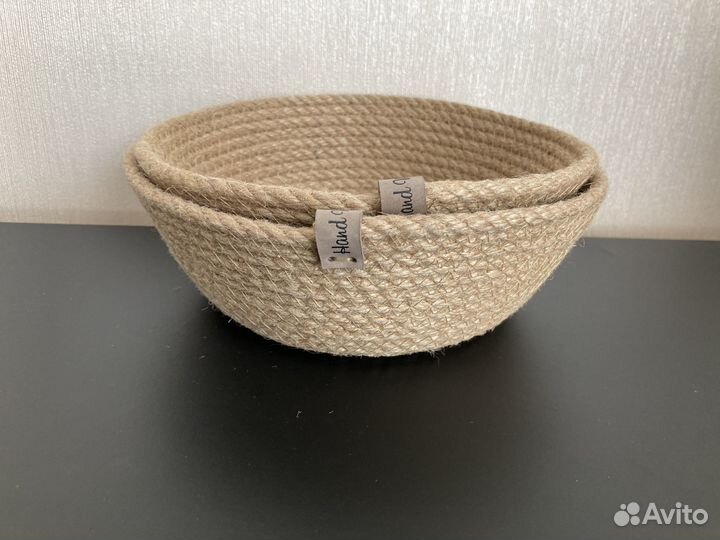 Набор из двух корзин из джута