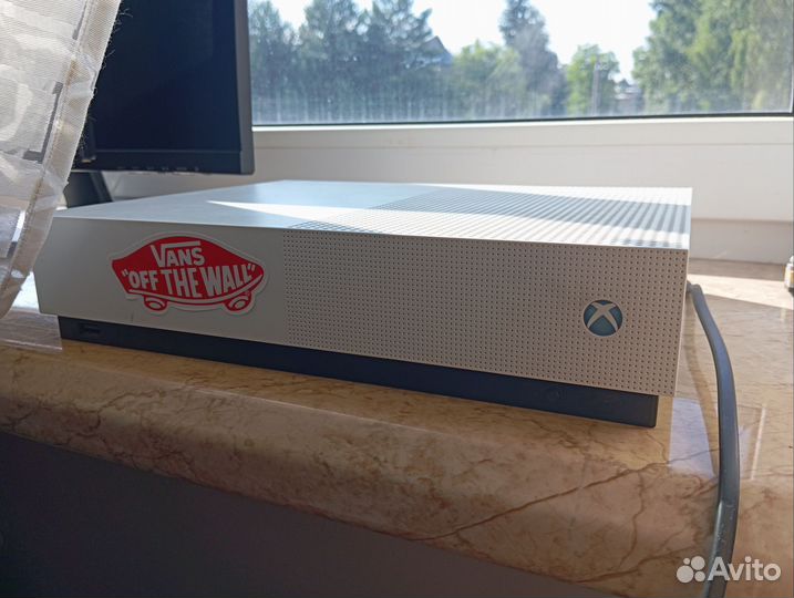 Xbox one s all digital