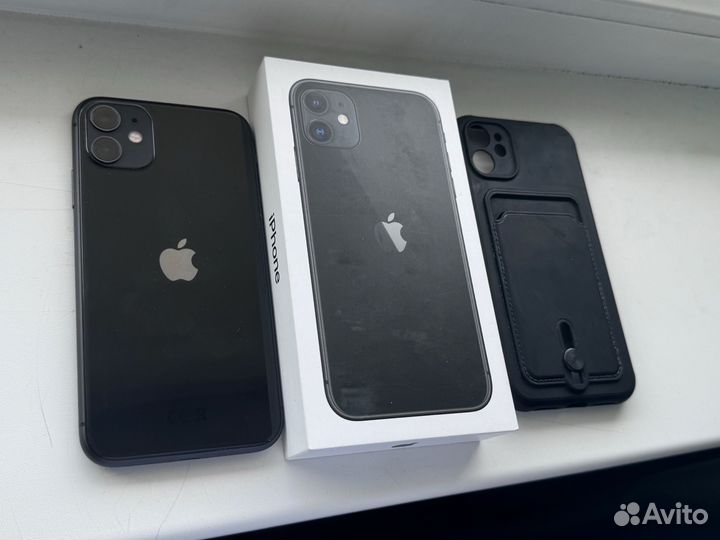 iPhone 11, 64 ГБ