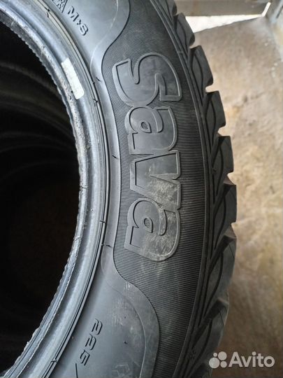 Sava Eskimo Stud 225/60 R17 99T