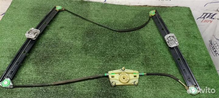 Стеклоподъемник электр. передний левый Audi Q7 20