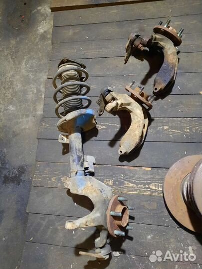 Поворотный кулак форд фокус 2