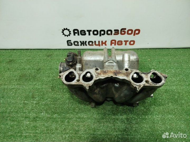 Коллектор впускной Chevrolet Niva универсал 2123
